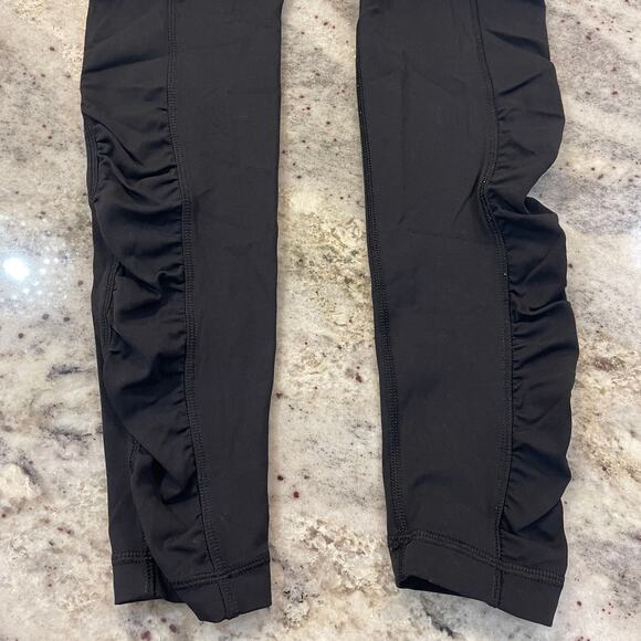Lululemon Pocket Waistband Leggings 2 - Picture 6 of 7